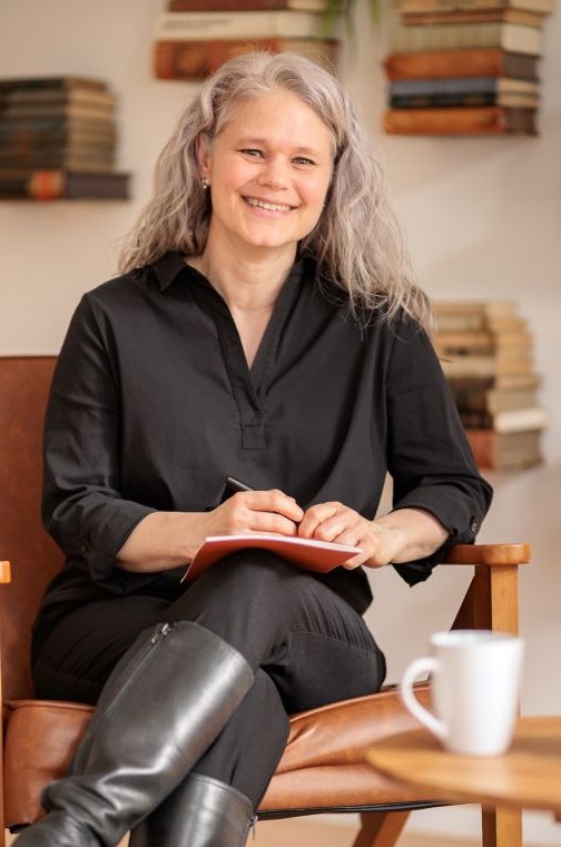 Christine Kämmer: Ich bin Schreibcoach und arbeite mit der Kreativmethode »Gateless Writing« Christine Kämmer: Ich bin Schreibcoach und arbeite mit der Kreativmethode »Gateless Writing«